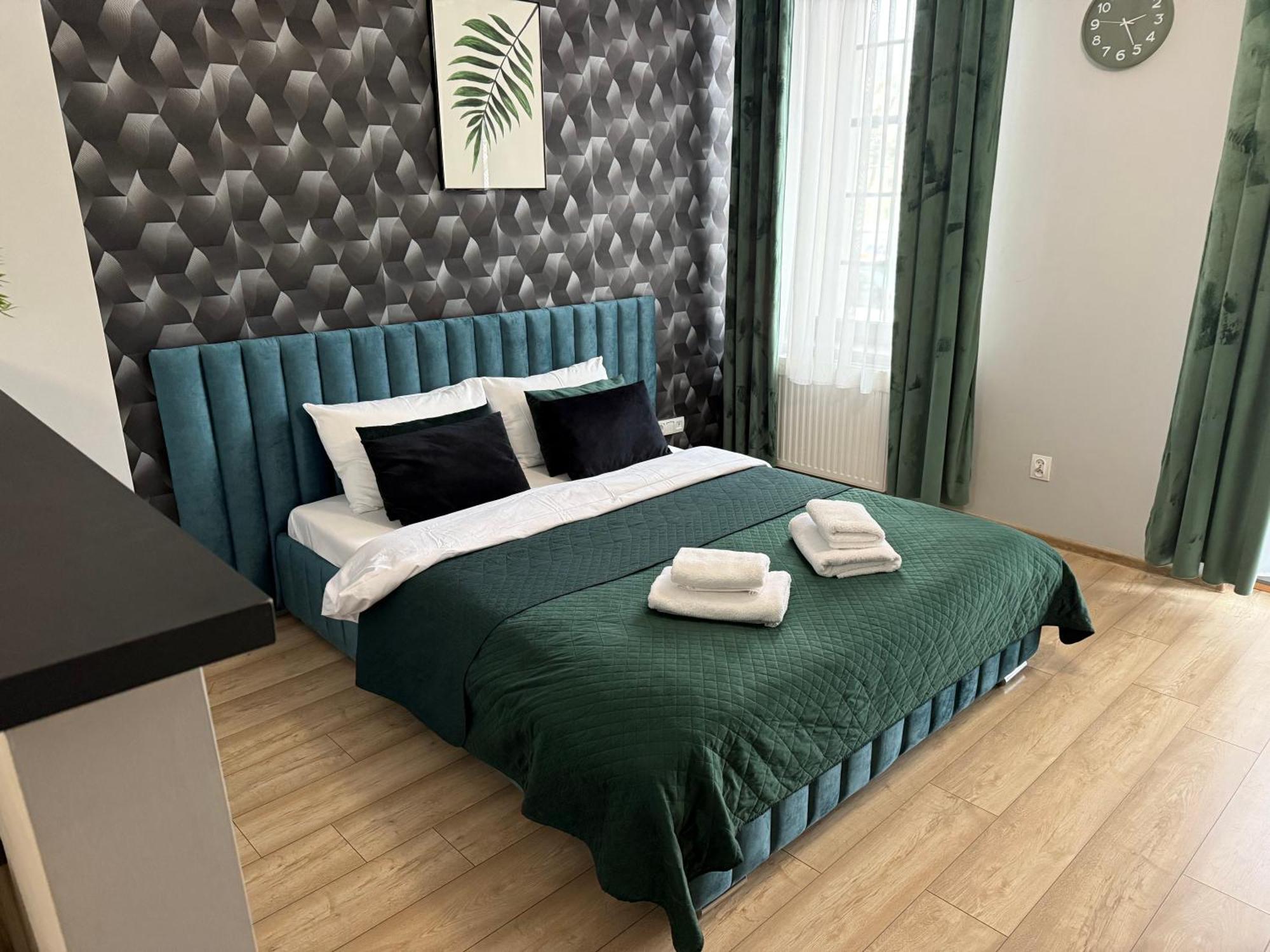 H-T-L Apartamenty Junior Nowa Sol Exterior foto